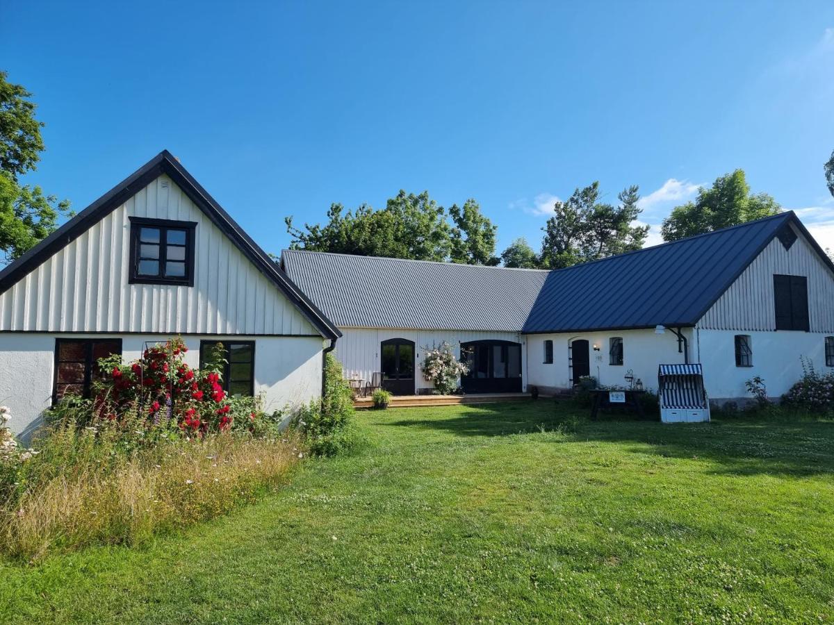 4B Oesterlen Bed & Breakfast Tomelilla Exterior photo